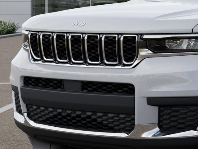 2025 Jeep Grand Cherokee Laredo X 4x4