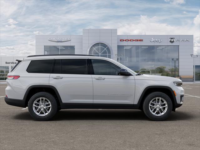 2025 Jeep Grand Cherokee Laredo X 4x4