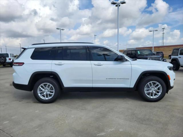2025 Jeep Grand Cherokee Laredo X 4x4