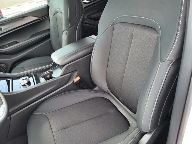 2025 Jeep Grand Cherokee Laredo X 4x4