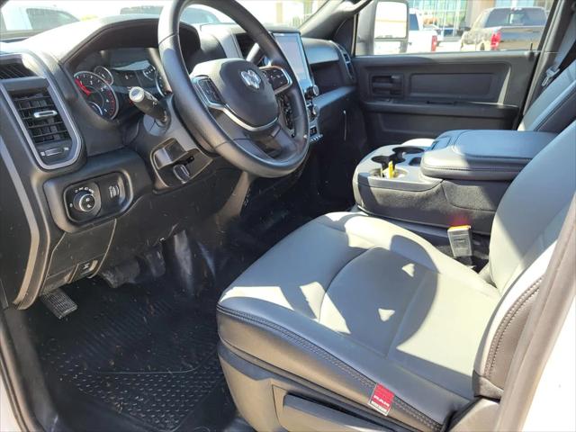 2025 Ram 2500 Tradesman Crew Cab 4x4 8' Box