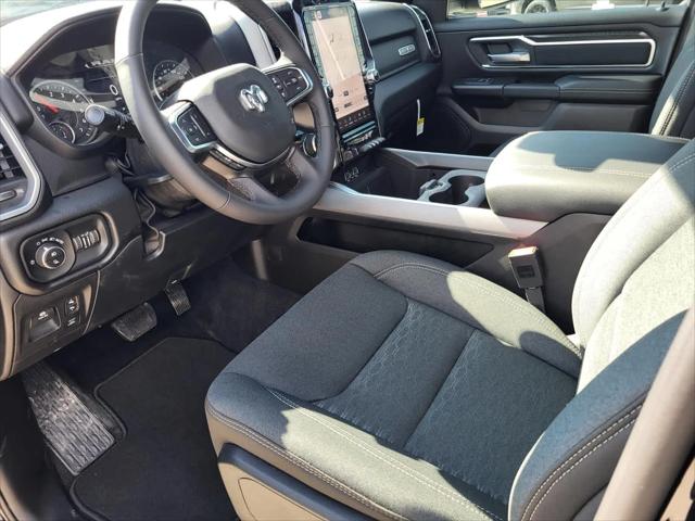 2026 Ram 1500 Lone Star Crew Cab 4x4 5'7" Box