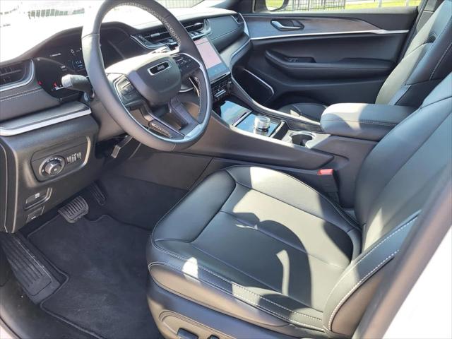 2025 Jeep Grand Cherokee Limited 4x2
