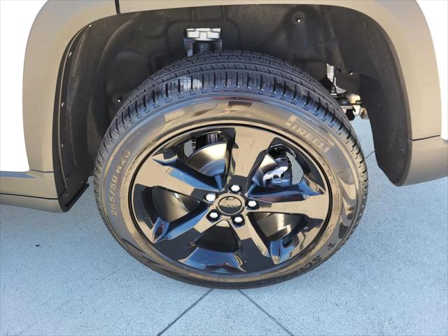 2025 Jeep Grand Cherokee Limited 4x2