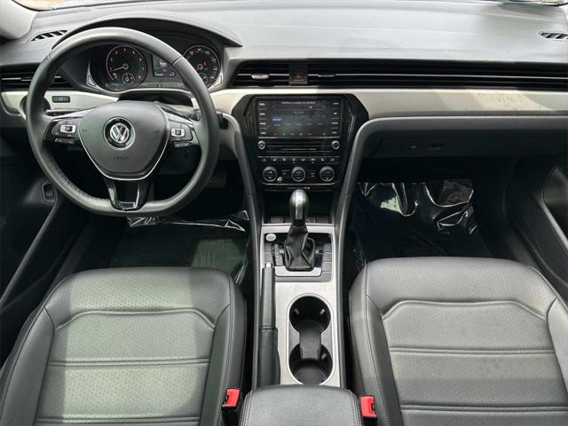 2021 Volkswagen Passat 2.0T SE