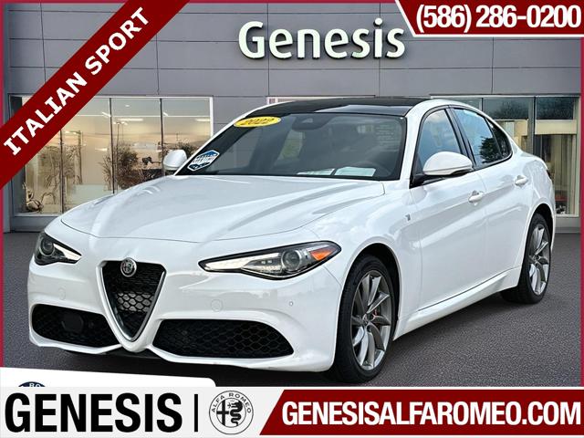 2022 Alfa Romeo Giulia Ti AWD 2022 Alfa Romeo Giulia Ti AWD