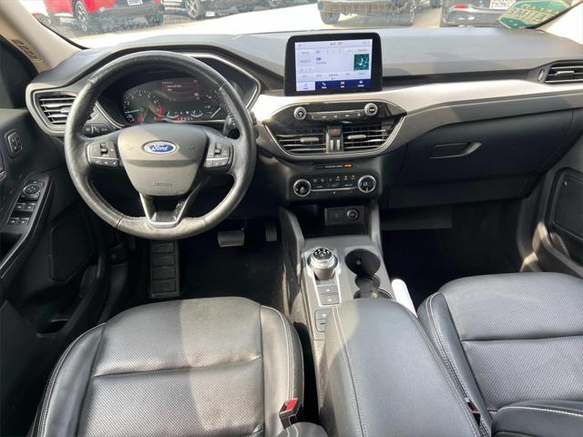 2020 Ford Escape SEL 2020 Ford Escape SEL
