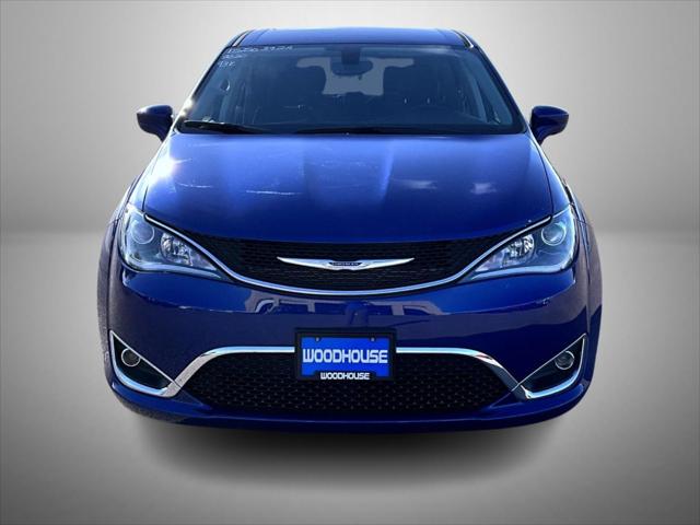 2020 Chrysler Pacifica Touring 2020 Chrysler Pacifica Touring