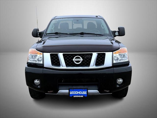 2014 Nissan Titan PRO-4X 2014 Nissan Titan PRO-4X