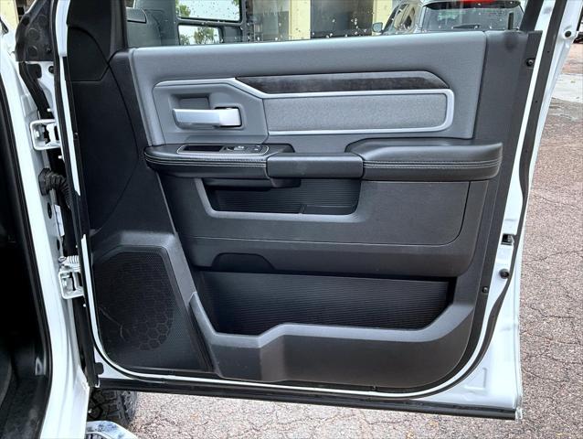 2023 Ram 2500 Big Horn Crew Cab 4x4 6'4" Box