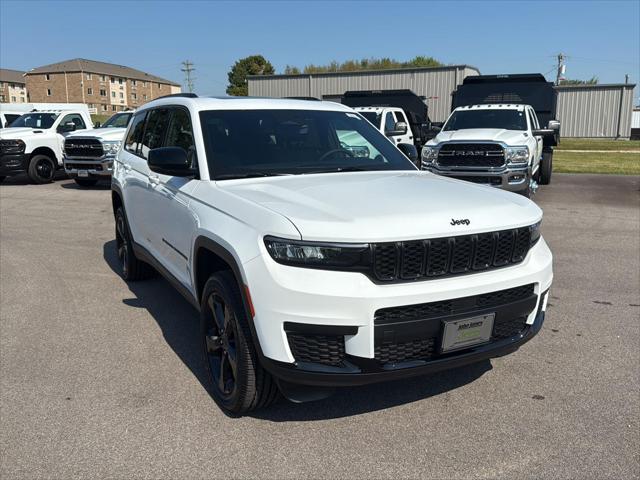 2025 Jeep Grand Cherokee GRAND CHEROKEE L ALTITUDE X 4X4 2025 Jeep Grand Cherokee GRAND CHEROKEE L ALTITUDE X 4X4