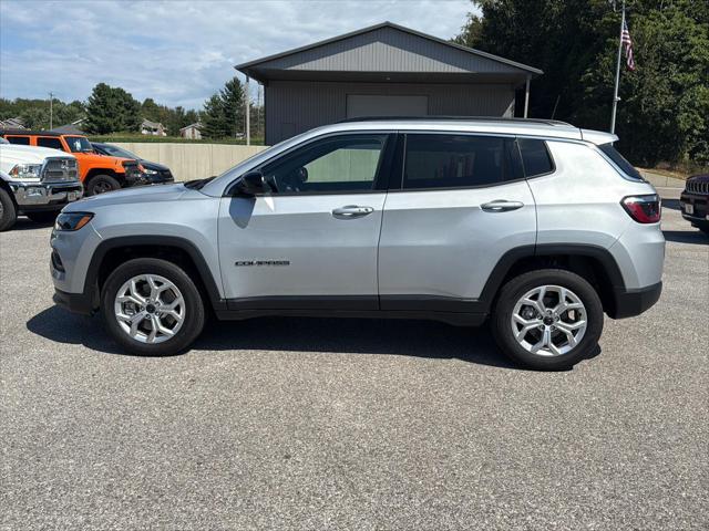 2025 Jeep Compass COMPASS LATITUDE 4X4 2025 Jeep Compass COMPASS LATITUDE 4X4