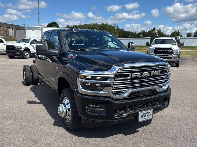 2026 RAM Ram 3500 Chassis Cab RAM 3500 BIG HORN CREW CAB CHASSIS 4X4 60 CA 2026 RAM Ram 3500 Chassis Cab RAM 3500 BIG HORN CREW CAB CHASSIS 4X4 60 CA