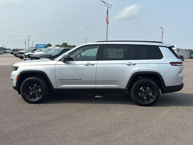 2025 Jeep Grand Cherokee GRAND CHEROKEE L ALTITUDE 4X4 2025 Jeep Grand Cherokee GRAND CHEROKEE L ALTITUDE 4X4