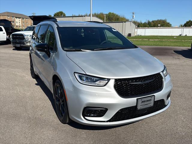 2026 Chrysler Pacifica PACIFICA SELECT 2026 Chrysler Pacifica PACIFICA SELECT