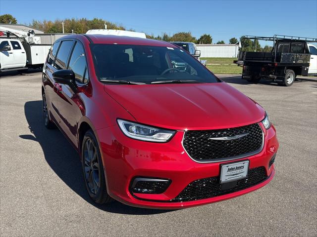 2026 Chrysler Pacifica PACIFICA SELECT