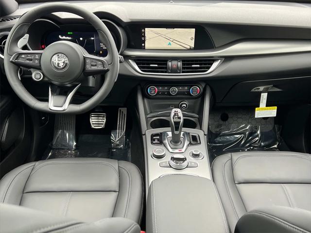 2025 Alfa Romeo Stelvio STELVIO AWD