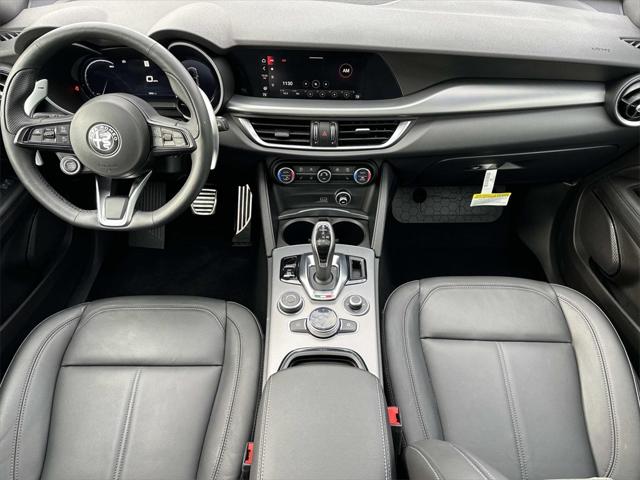 2025 Alfa Romeo Stelvio STELVIO AWD