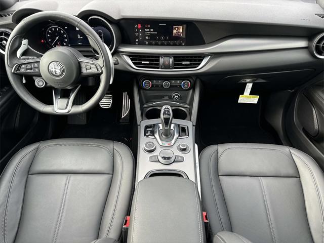 2025 Alfa Romeo Stelvio STELVIO AWD 2025 Alfa Romeo Stelvio STELVIO AWD