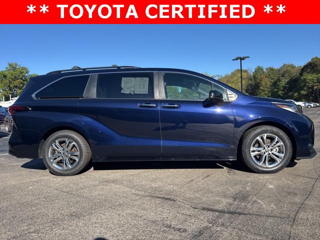 2022 Toyota Sienna XSE