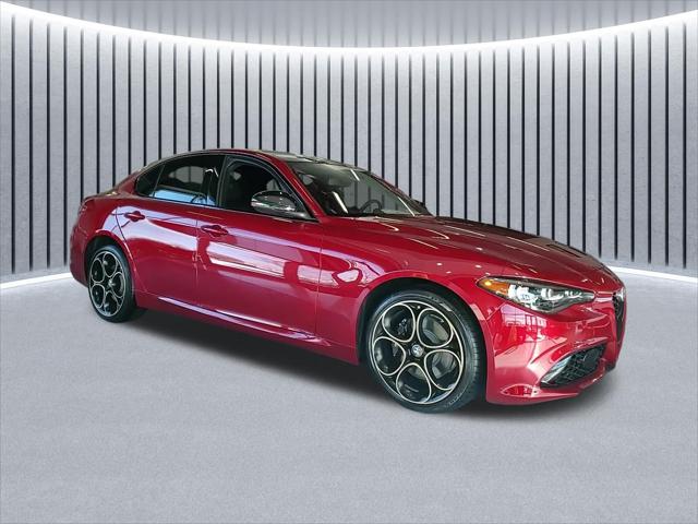 2025 Alfa Romeo Giulia GIULIA INTENSA AWD