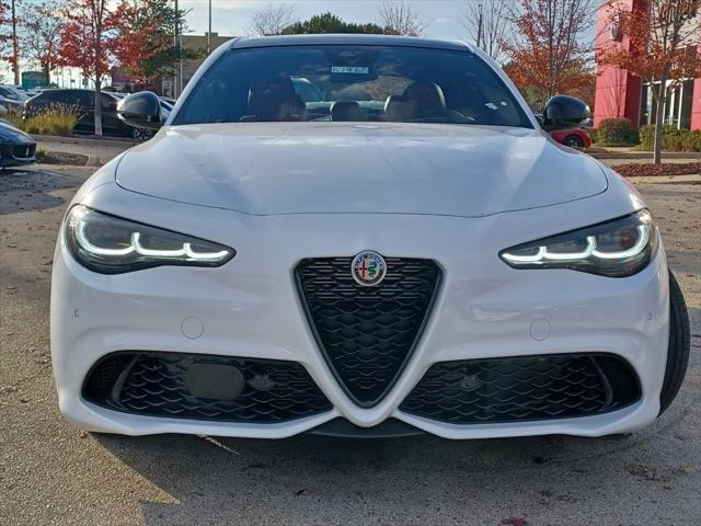 2024 Alfa Romeo Giulia GIULIA VELOCE AWD 2024 Alfa Romeo Giulia GIULIA VELOCE AWD