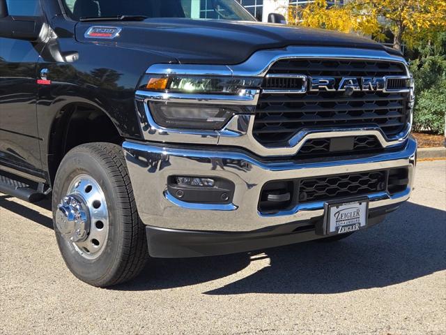 2026 RAM Ram 3500 RAM 3500 TRADESMAN CREW CAB 4X4 8 BOX