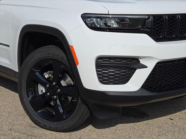 2025 Jeep Grand Cherokee GRAND CHEROKEE ALTITUDE X 4X4 2025 Jeep Grand Cherokee GRAND CHEROKEE ALTITUDE X 4X4