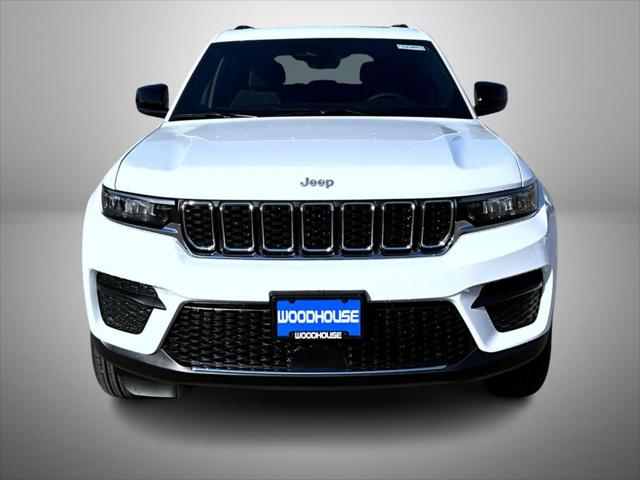 2025 Jeep Grand Cherokee GRAND CHEROKEE LAREDO X 4X4 2025 Jeep Grand Cherokee GRAND CHEROKEE LAREDO X 4X4