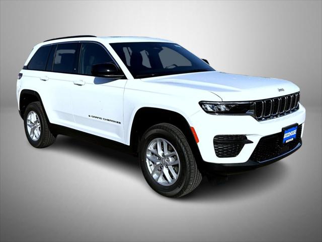 2025 Jeep Grand Cherokee GRAND CHEROKEE LAREDO X 4X4 2025 Jeep Grand Cherokee GRAND CHEROKEE LAREDO X 4X4