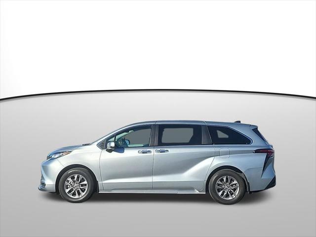2023 Toyota Sienna XLE 2023 Toyota Sienna XLE