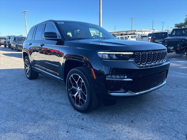 2025 Jeep Grand Cherokee GRAND CHEROKEE SUMMIT RESERVE 4X4