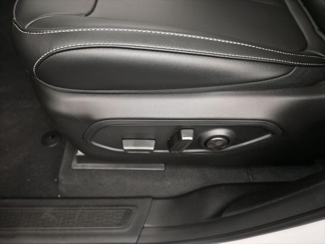 2025 Jeep Grand Cherokee GRAND CHEROKEE LIMITED 4X2 2025 Jeep Grand Cherokee GRAND CHEROKEE LIMITED 4X2