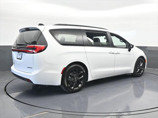 2026 Chrysler Pacifica PACIFICA LIMITED