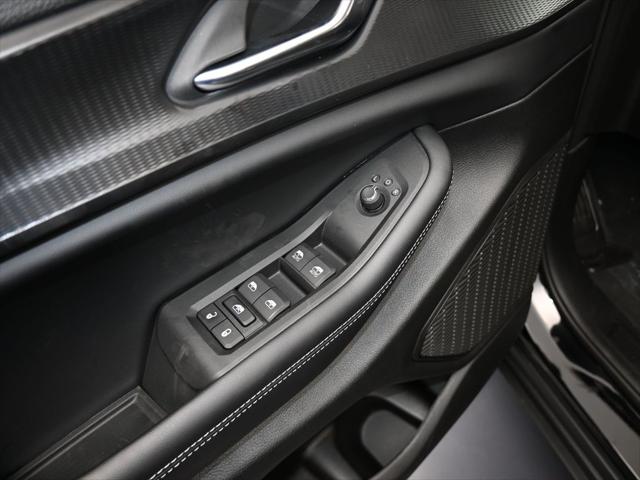 2025 Jeep Grand Cherokee GRAND CHEROKEE LAREDO 4X4