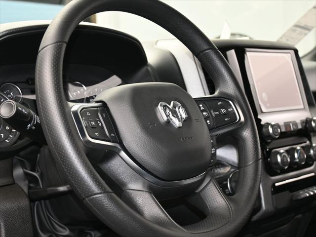 2026 RAM Ram 1500 RAM 1500 TRADESMAN CREW CAB 4X4 57 BOX