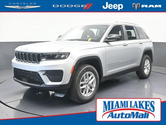 2025 Jeep Grand Cherokee GRAND CHEROKEE LAREDO X 4X2 2025 Jeep Grand Cherokee GRAND CHEROKEE LAREDO X 4X2