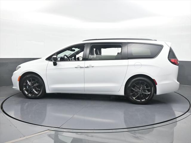 2026 Chrysler Pacifica PACIFICA LIMITED
