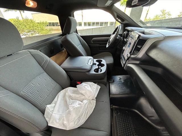 2024 RAM Ram 3500 Chassis Cab RAM 3500 TRADESMAN CHASSIS REGULAR CAB 4X2 60 CA 2024 RAM Ram 3500 Chassis Cab RAM 3500 TRADESMAN CHASSIS REGULAR CAB 4X2 60 CA