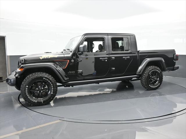 2024 Jeep Gladiator Jeep Beach