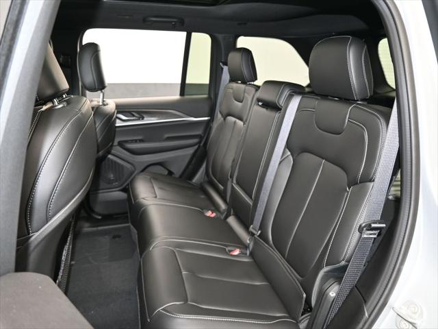 2025 Jeep Grand Cherokee GRAND CHEROKEE LIMITED 4X4 2025 Jeep Grand Cherokee GRAND CHEROKEE LIMITED 4X4