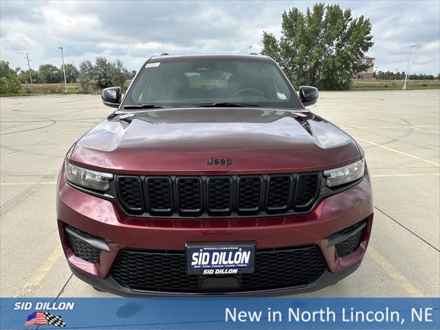 2025 Jeep Grand Cherokee GRAND CHEROKEE ALTITUDE 4X4