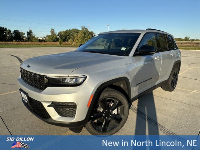 2025 Jeep Grand Cherokee GRAND CHEROKEE ALTITUDE X 4X4 2025 Jeep Grand Cherokee GRAND CHEROKEE ALTITUDE X 4X4