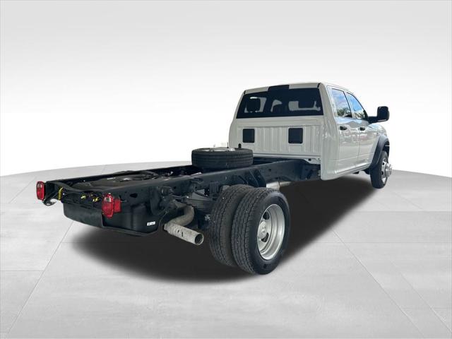 2026 RAM Ram 5500 Chassis Cab RAM 5500 TRADESMAN CHASSIS CREW CAB 4X4 84 CA 2026 RAM Ram 5500 Chassis Cab RAM 5500 TRADESMAN CHASSIS CREW CAB 4X4 84 CA