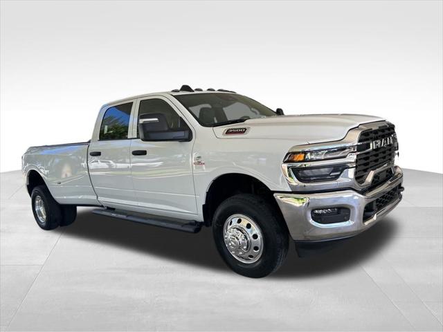 2026 RAM Ram 3500 RAM 3500 TRADESMAN CREW CAB 4X4 8 BOX 2026 RAM Ram 3500 RAM 3500 TRADESMAN CREW CAB 4X4 8 BOX