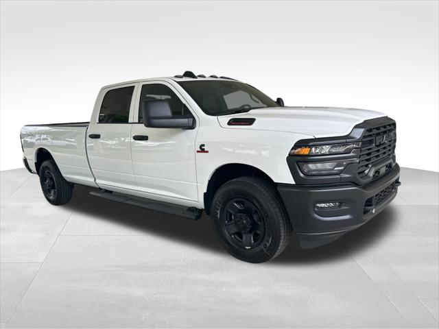 2025 RAM Ram 2500 RAM 2500 TRADESMAN CREW CAB 4X2 8 BOX