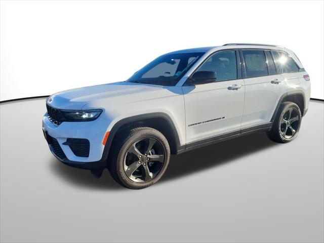 2025 Jeep Grand Cherokee GRAND CHEROKEE ALTITUDE 4X4