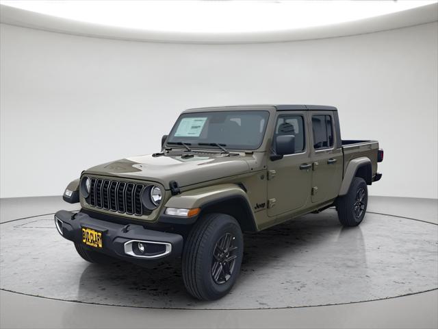 2025 Jeep Gladiator GLADIATOR SPORT S 4X4