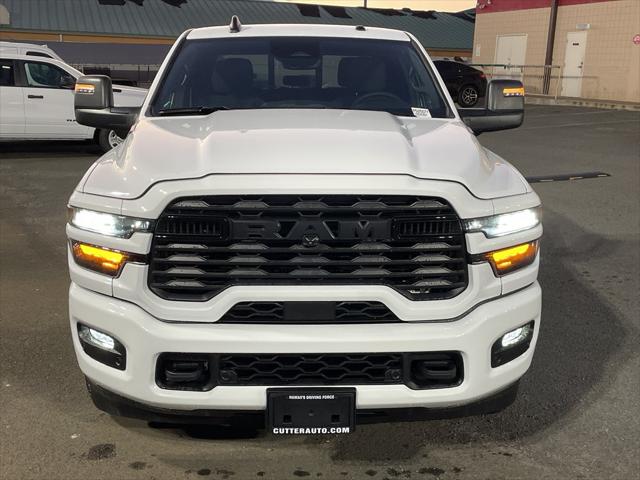 2025 RAM Ram 2500 RAM 2500 BIG HORN CREW CAB 4X2 64 BOX