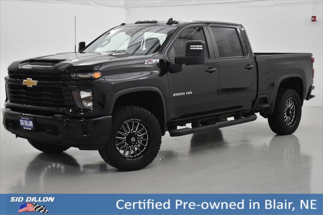2024 Chevrolet Silverado 2500HD 4WD Crew Cab Standard Bed Custom